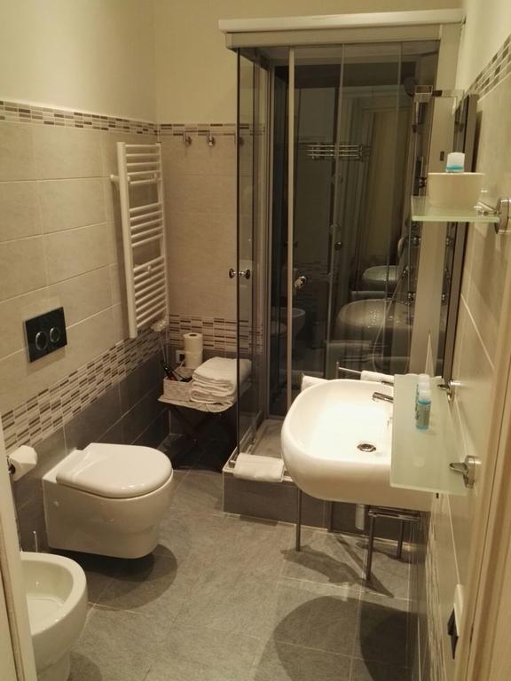Domus Patrizia Bed & Breakfast Genova