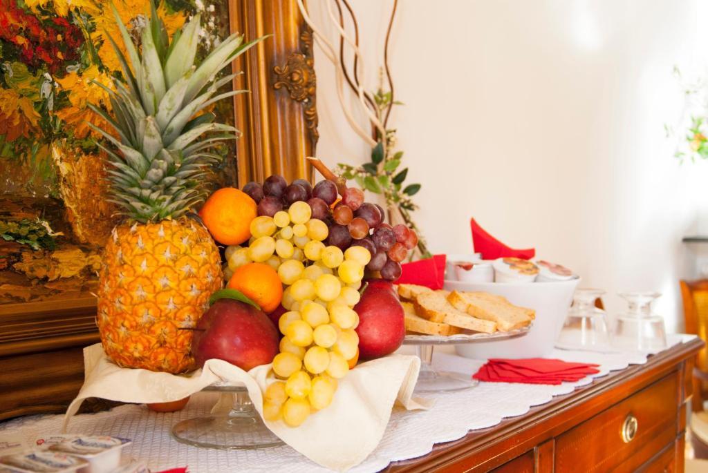 Domus Patrizia Bed & Breakfast Genova